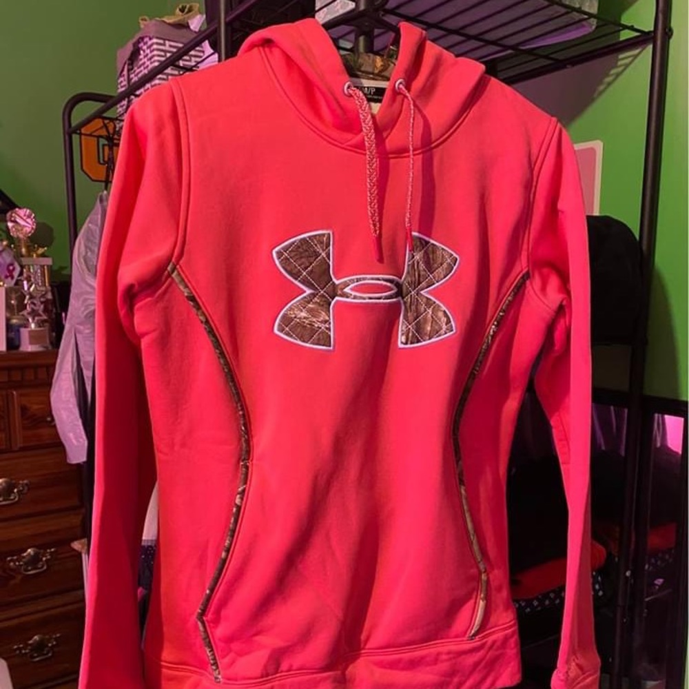 Pink and camo under armour sweatshirt